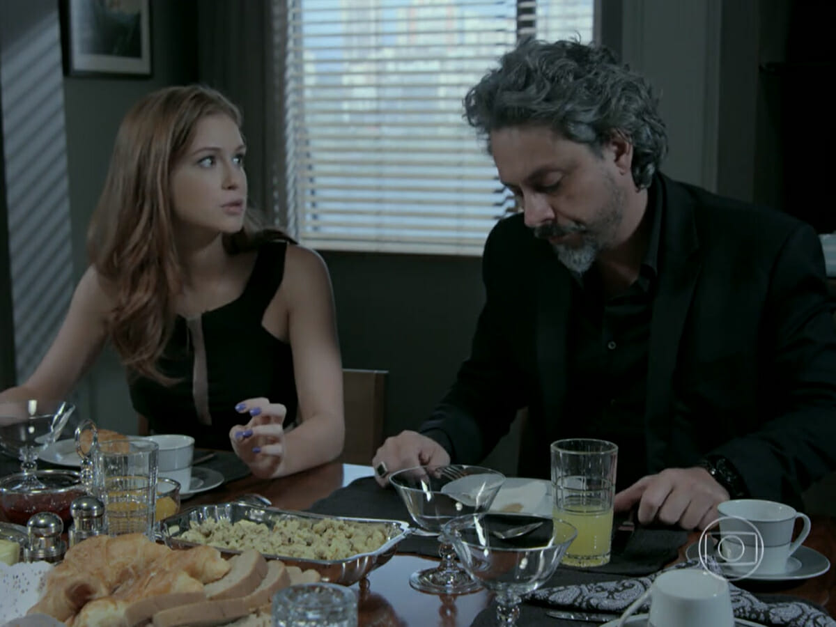 Isis (Marina Ruy Barbosa) e José Alfredo (Alexandre Nero) em Império