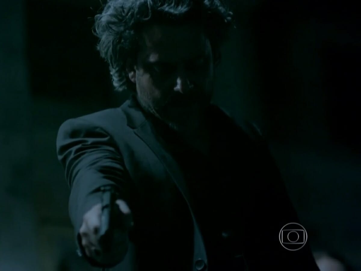 José Alfredo (Alexandre Nero) de Império