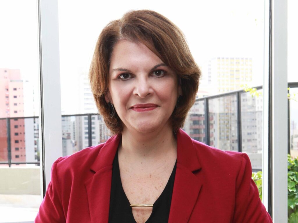 Leonor Corrêa