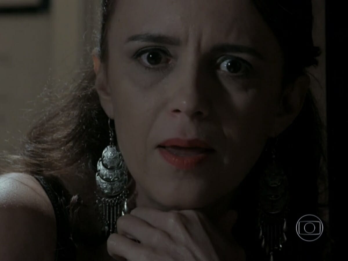 Lorraine (Dani Barros) de Império