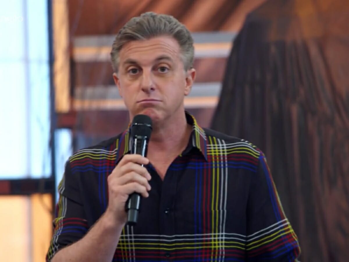 Luciano Huck no Domingão com Huck