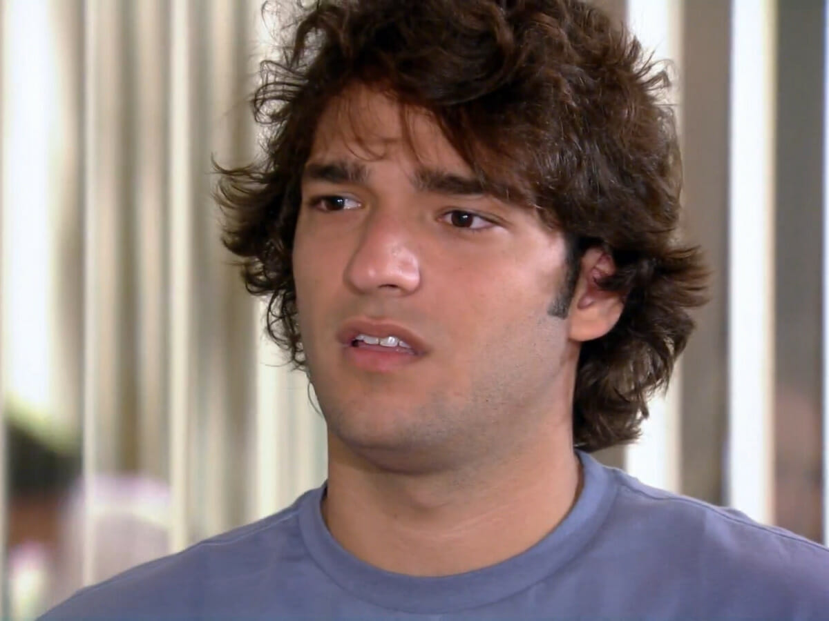 Luti (Humberto Carrão) em Ti-ti-ti (Reprodução Globo)