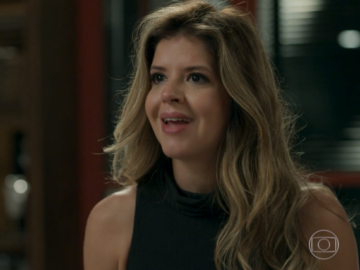 Maria Pia (Mariana Santos) em Pega Pega