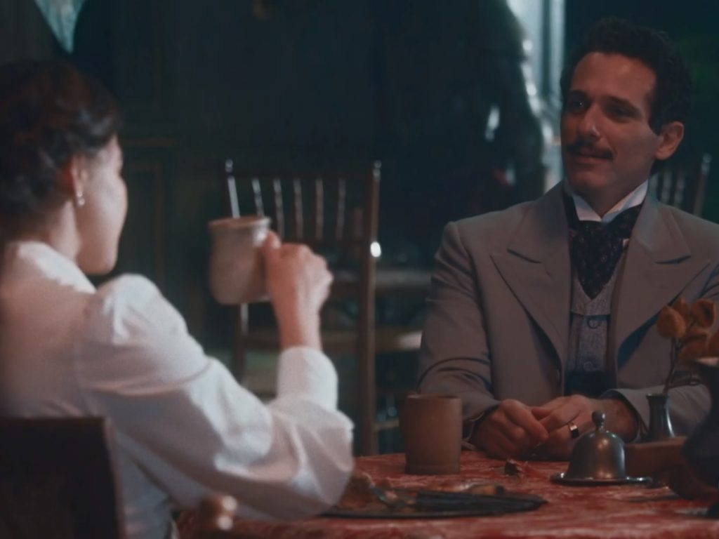 Pilar (Gabriela Medvedovski) e Diego (Mouhamed Harfouch) de Nos Tempos do Imperador