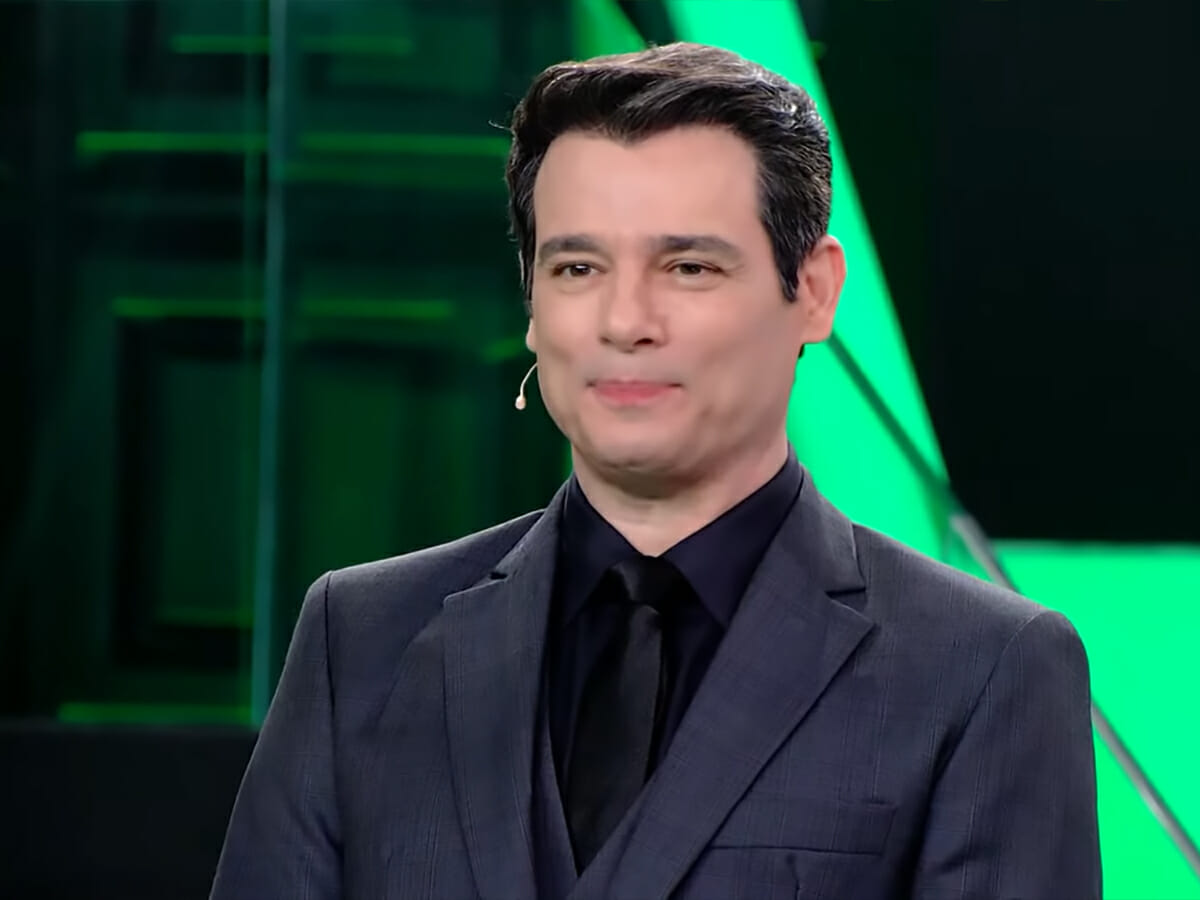Apresentador Celso Portiolli
