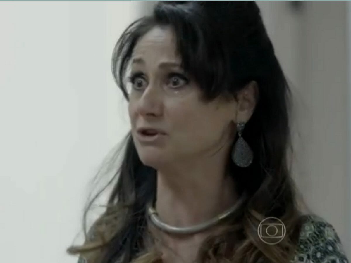 Magnólia (Zezé Polessa) em Império