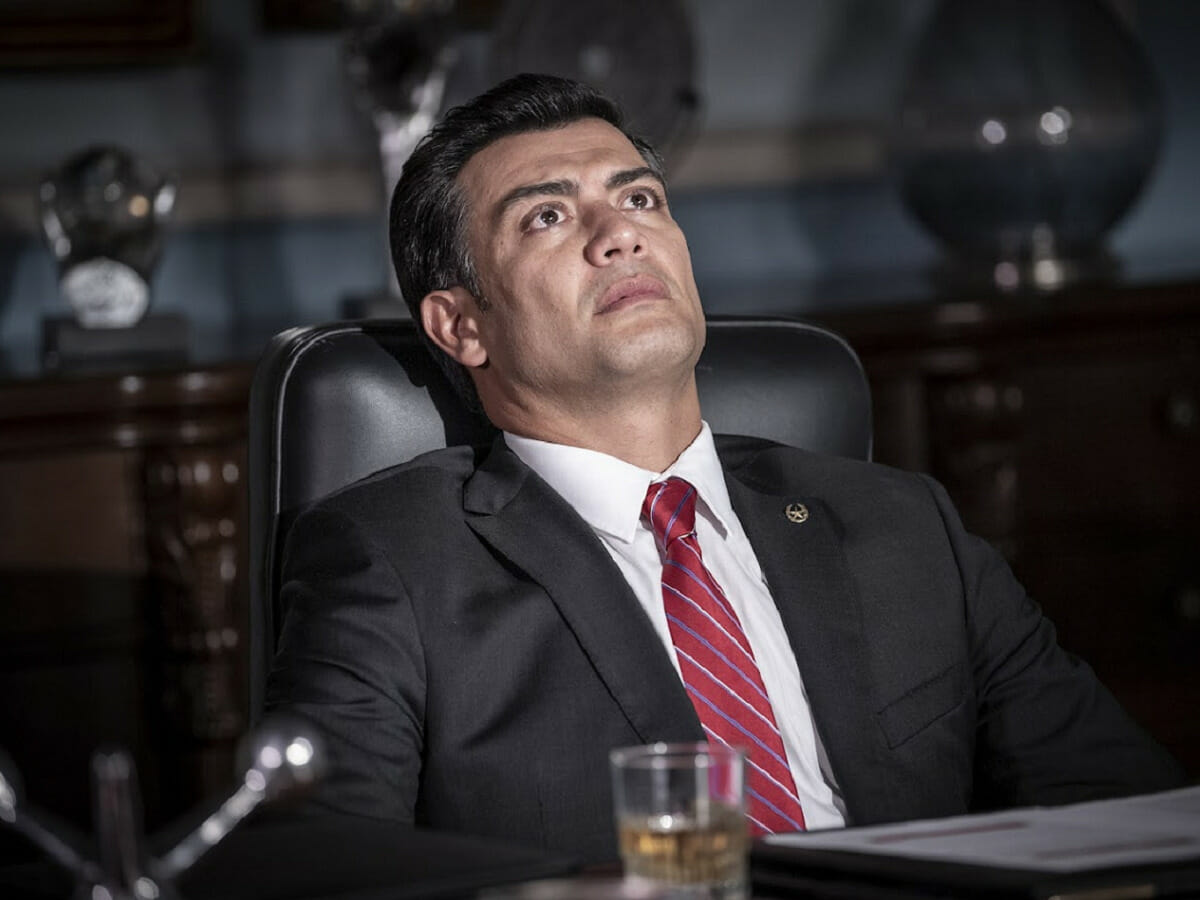 Carlos Bernal (Andrés Palacios) em A Usurpadora
