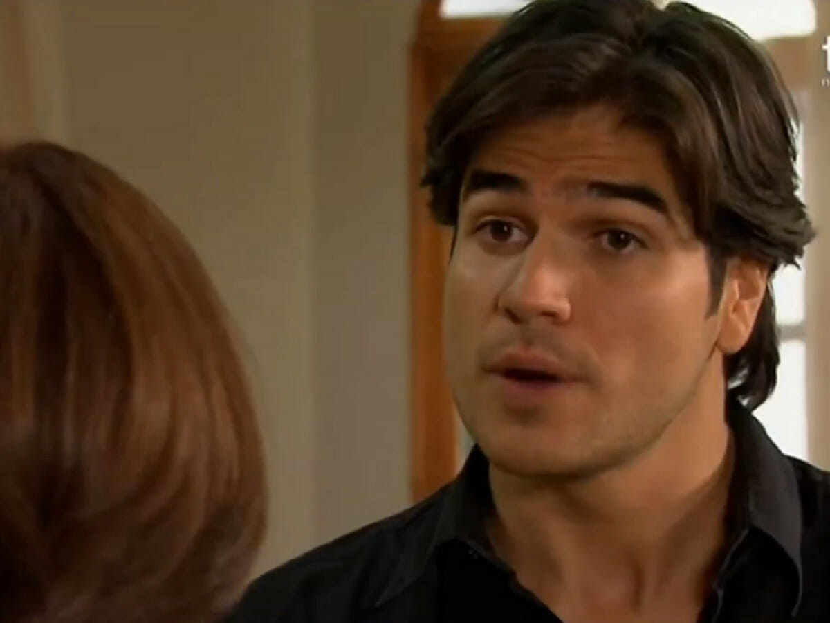 Otávio (Daniel Arenas) em Coração Indomável