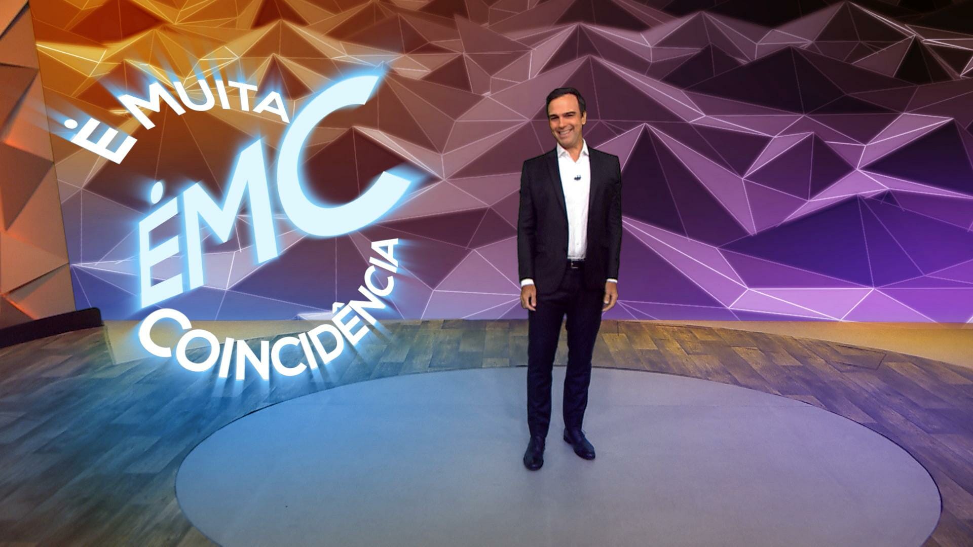 Tadeu Schmidt no Fantástico