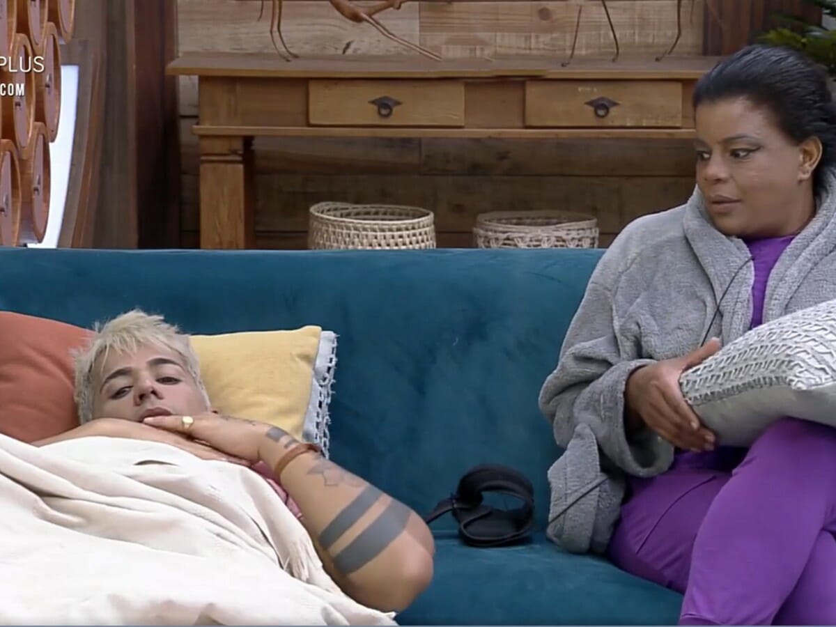 Tati Quebra-Barraco e Tiago Piquilo em A Fazenda 13_2310