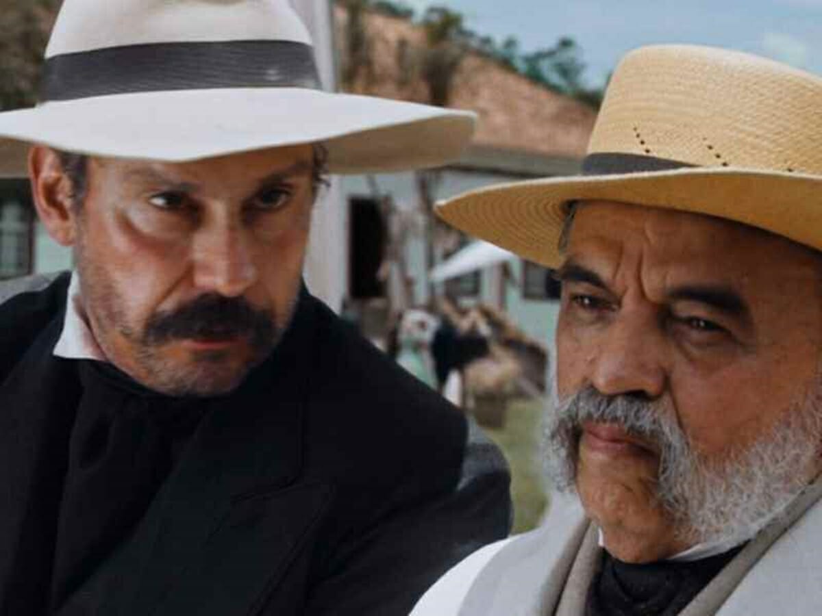 Tonico (Alexandre Nero) e Eudoro (José Dumont) de Nos Tempos do Imperador