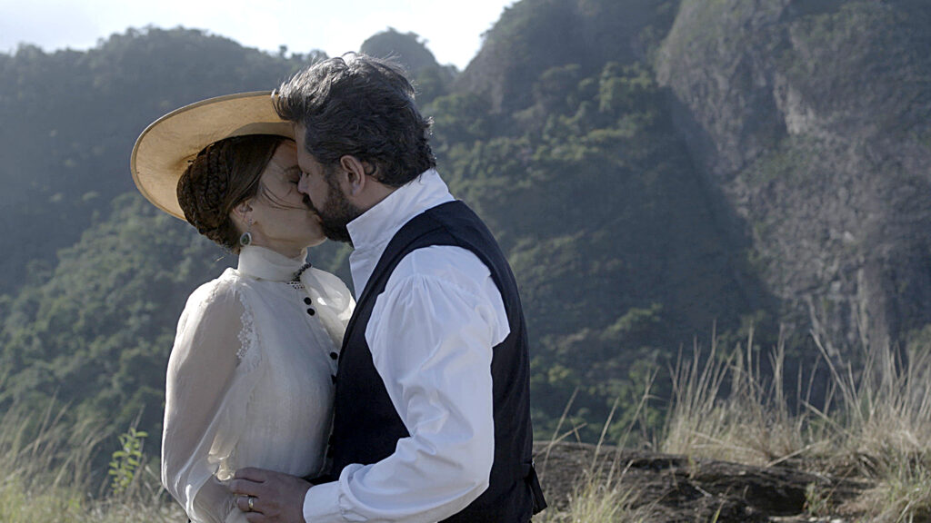 Luísa (Mariana Ximenes) e Pedro (Selton Mello) de Nos Tempos do Imperador (Divulgação/TV Globo)