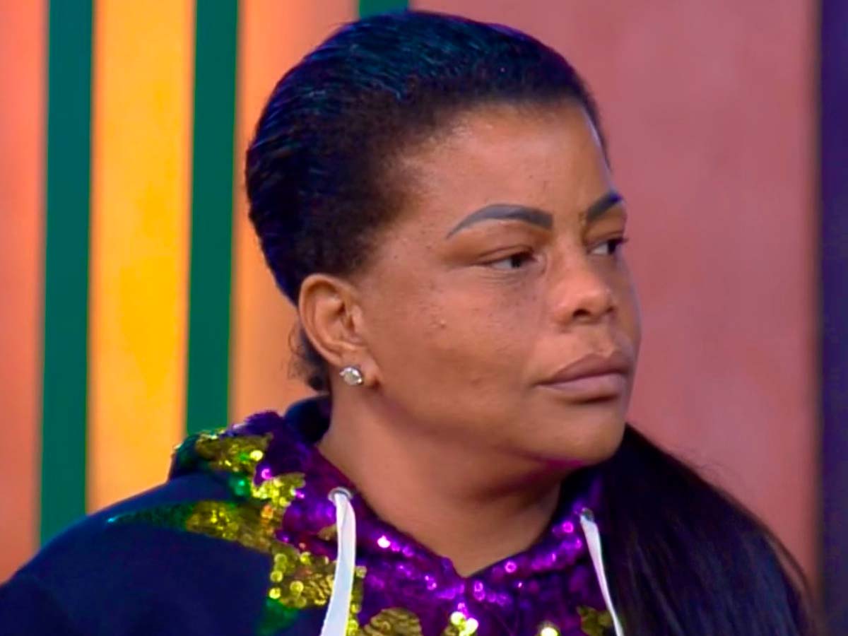 Tati Quebra Barraco em A Fazenda 13