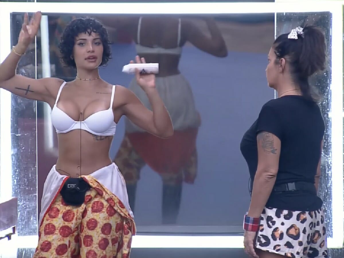 Aline Mineiro e Solange Gomesem A Fazenda 13_1711