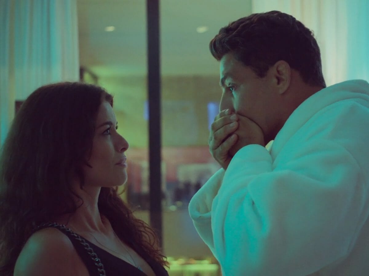 Bárbara (Alinne Moraes) e Renato (Cauã Reymond) de Um Lugar ao Sol