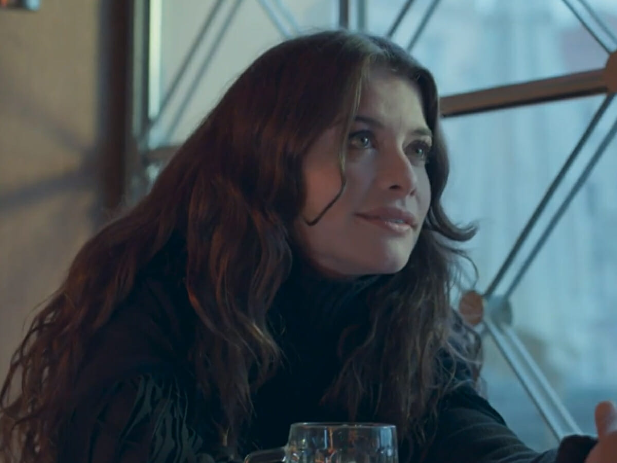 Bárbara (Alinne Moraes) em Um Lugar ao Sol
