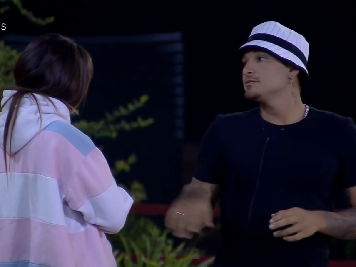 Dayane Mello e MC Gui em A Fazenda 13_1511