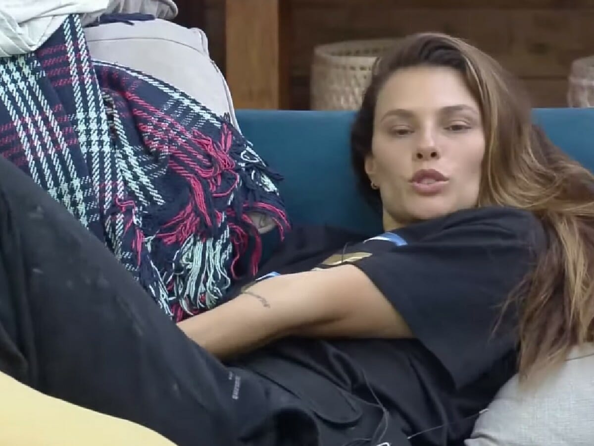 Dayane Mello em A Fazenda 13_0911 (1)