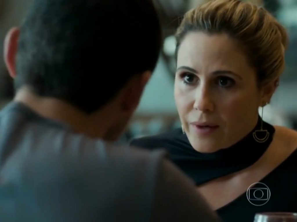 Pia (Guilhermina Guinle) em Verdades Secretas (Reprodução/Globo)