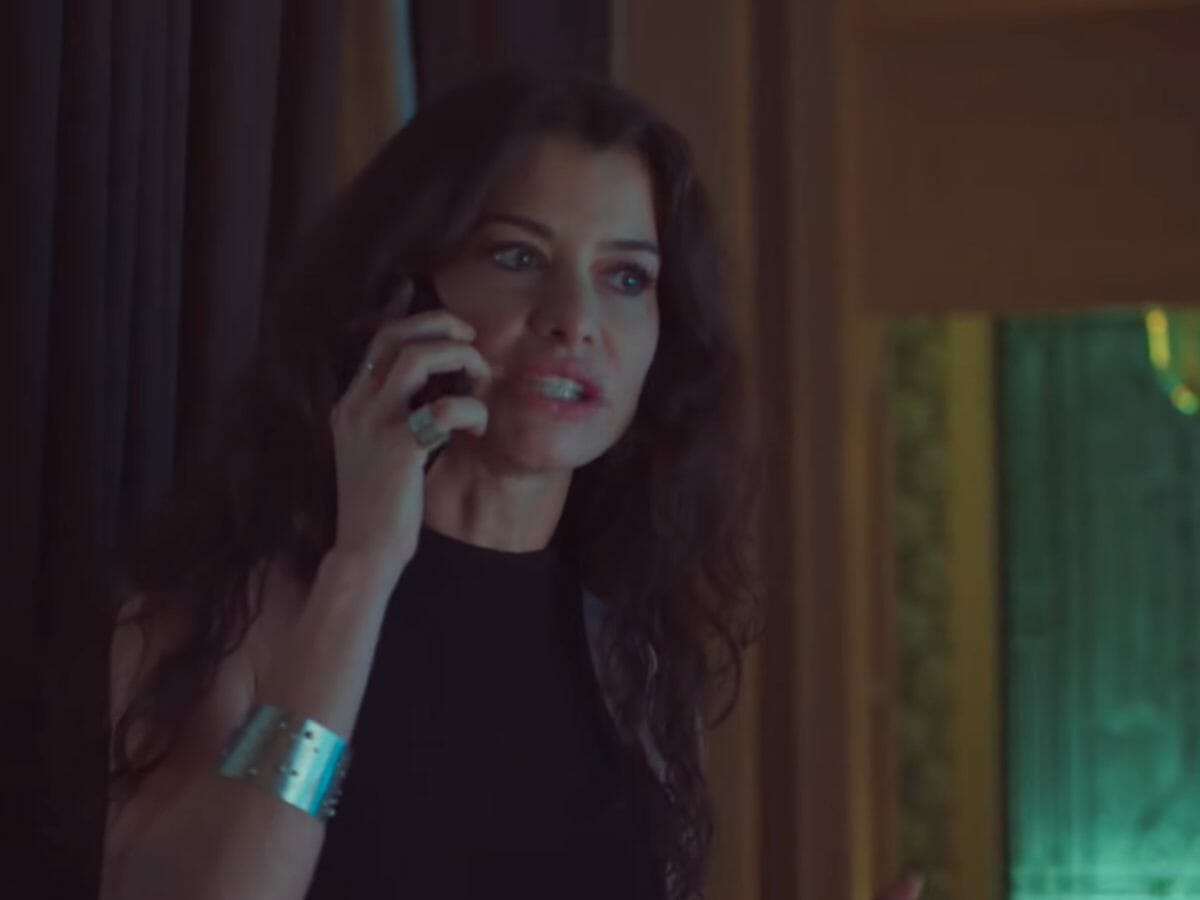 Bárbara (Alinne Moraes) em Um Lugar ao Sol (Reprodução/Globo)