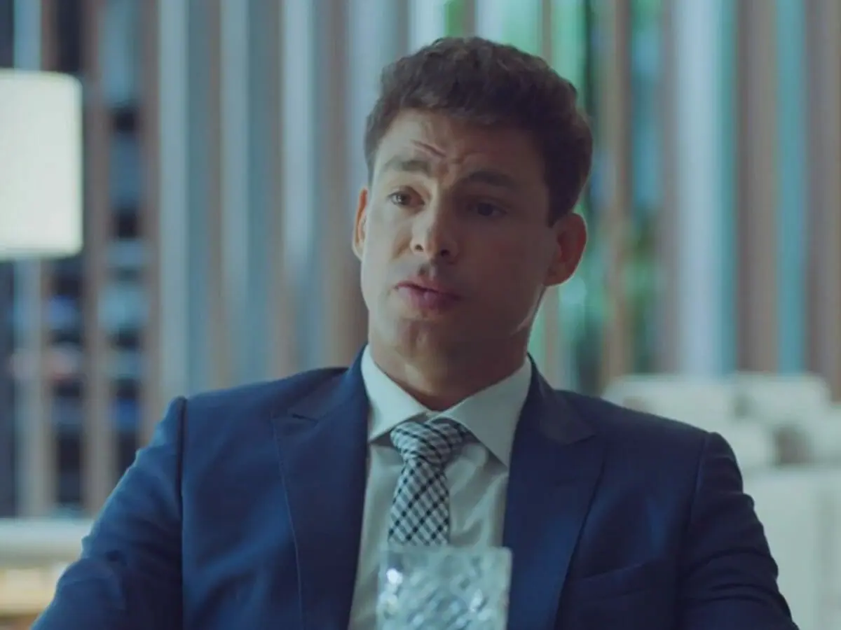 Christian (Cauã Reymond) em Um Lugar ao Sol (Reprodução/Globo)