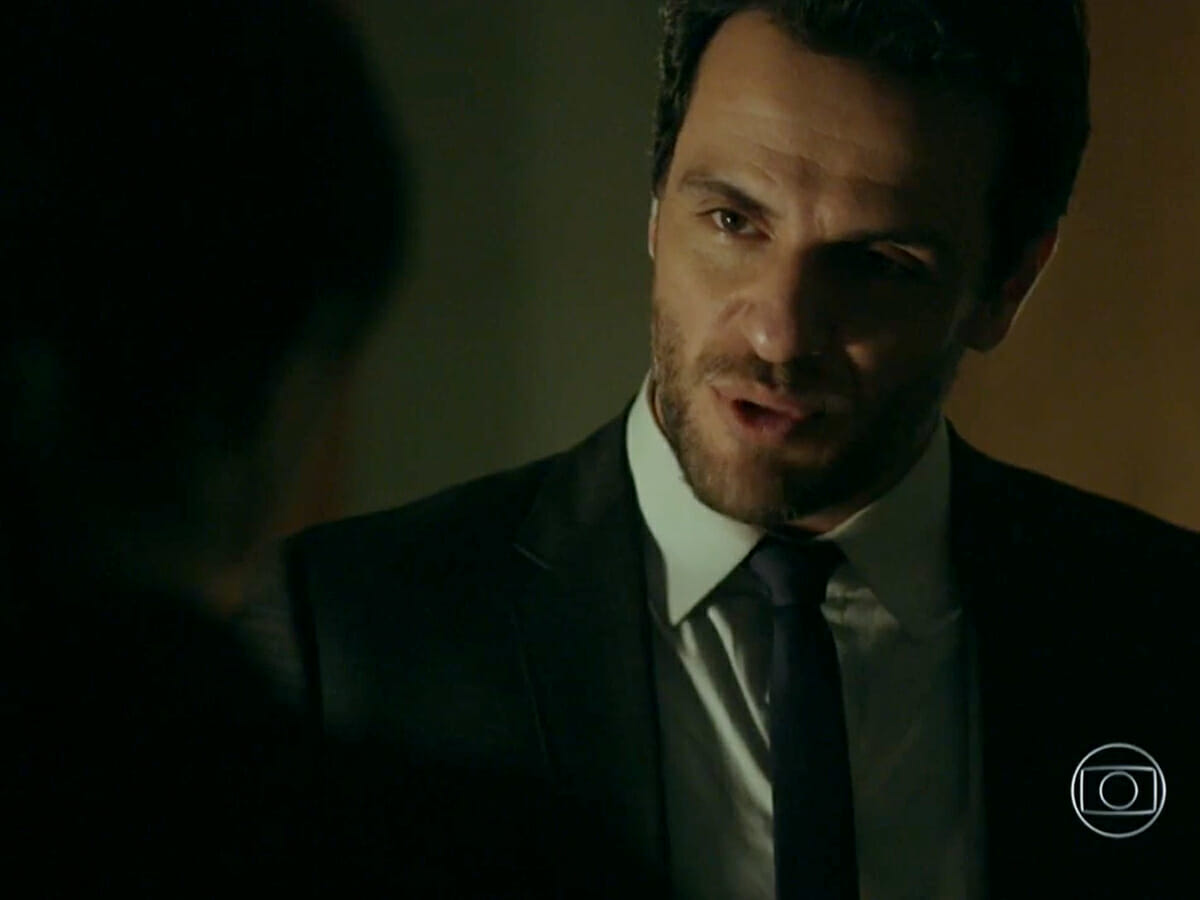 Eunice (Fernanda Heras) e Alex (Rodrigo Lombardi) em Verdades Secretas