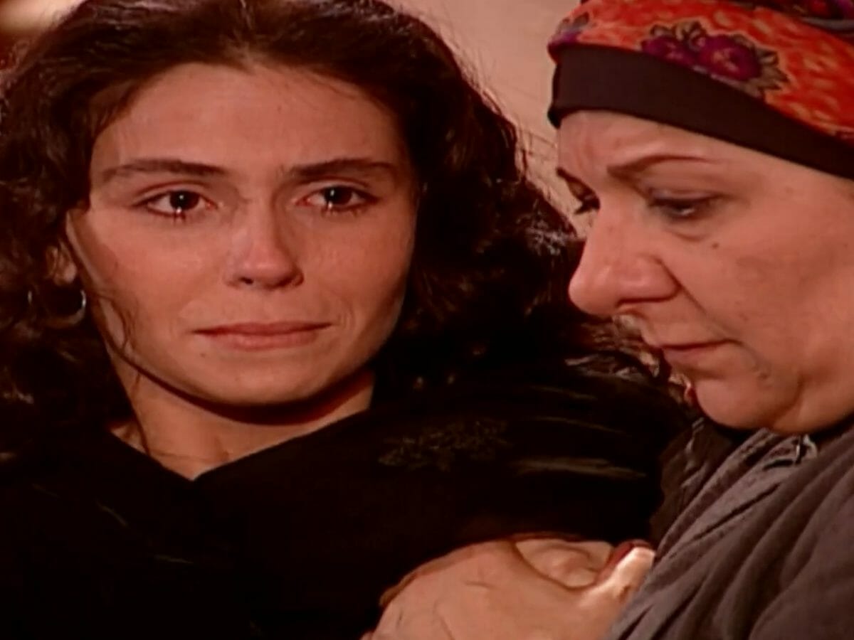 Jade (Giovanna Antonelli) e Zoraide (Jandira Martini) em O Clone (Reprodução)