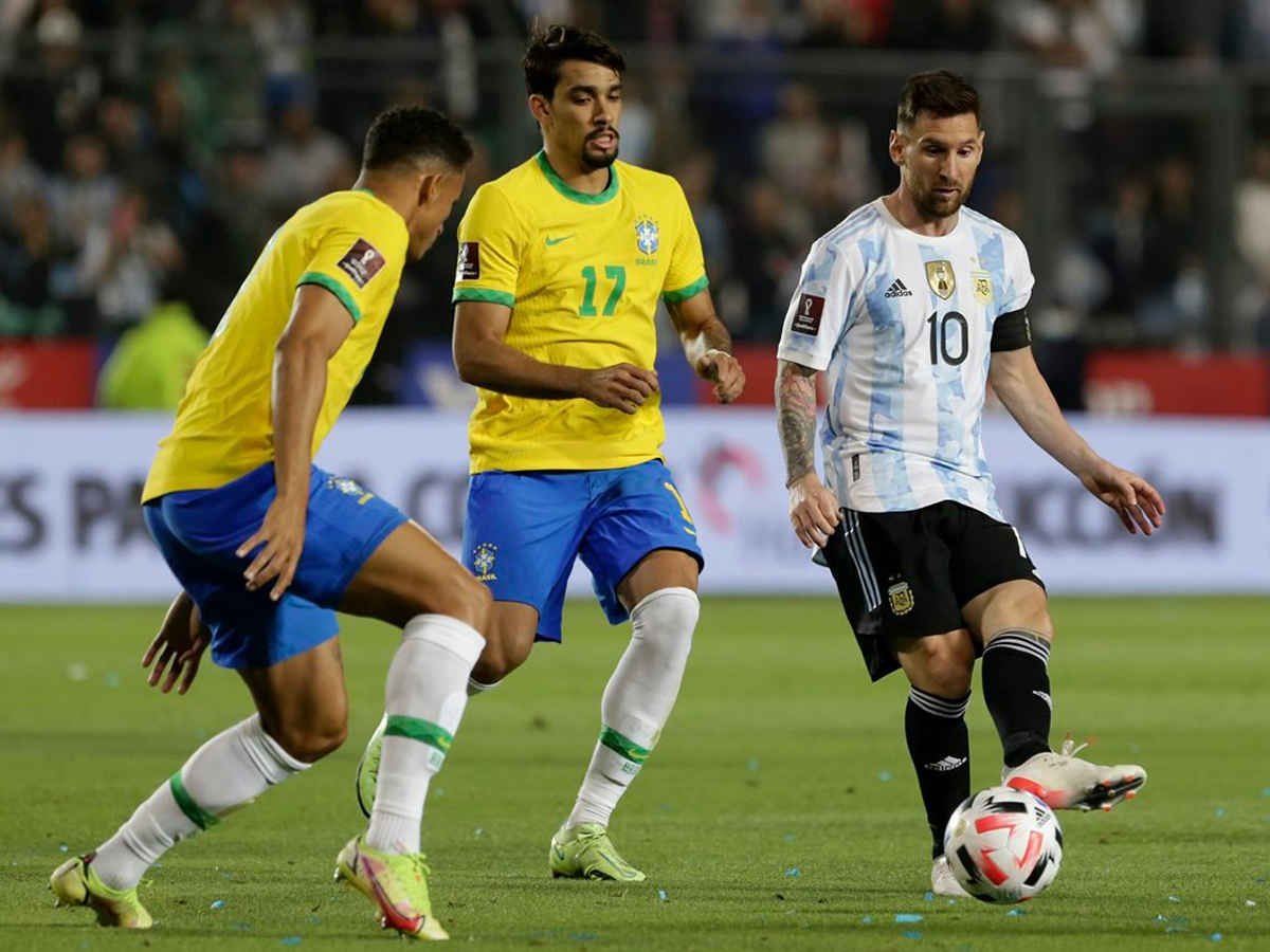 Jogo entre Brasil e Argentina