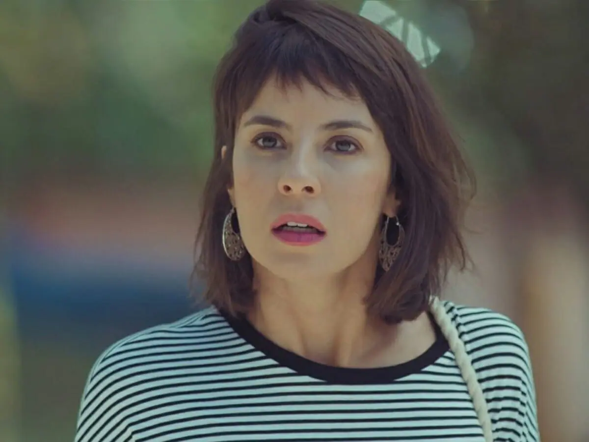 Lara (Andréia Horta) em Um Lugar ao Sol