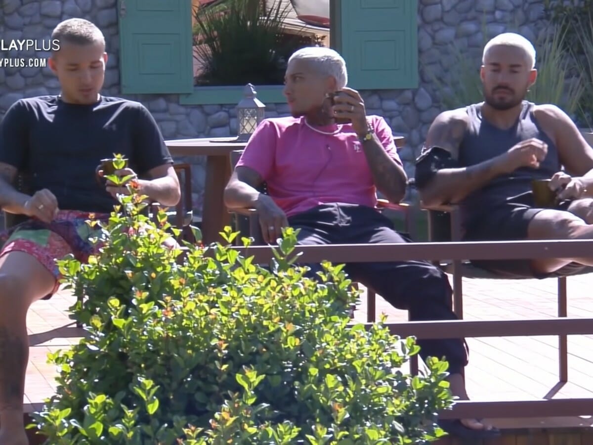 MC Gui, Dynho Alves e Arcrebiano Araújo em A Fazenda 13_0711