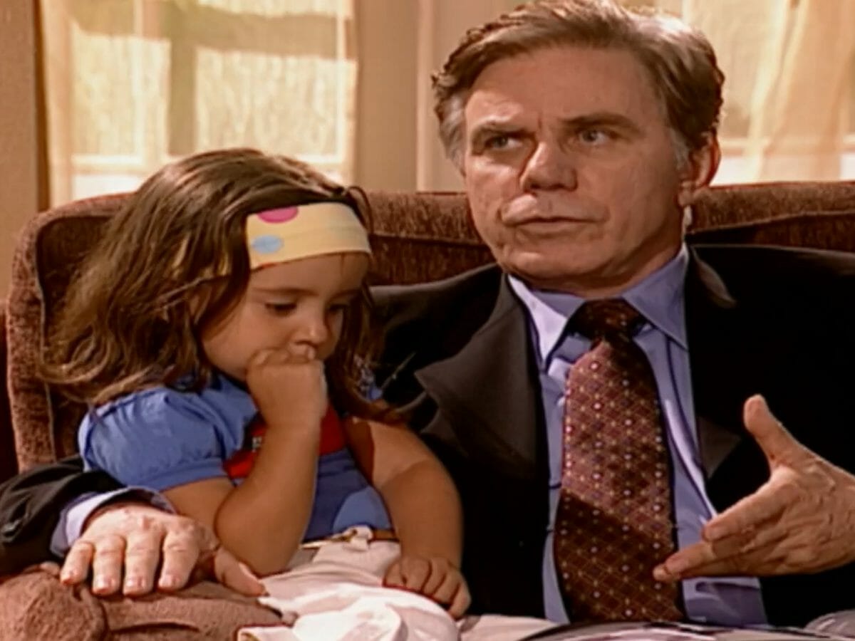 Mel e Leônidas (Reginaldo Faria) em O Clone (Reprodução)