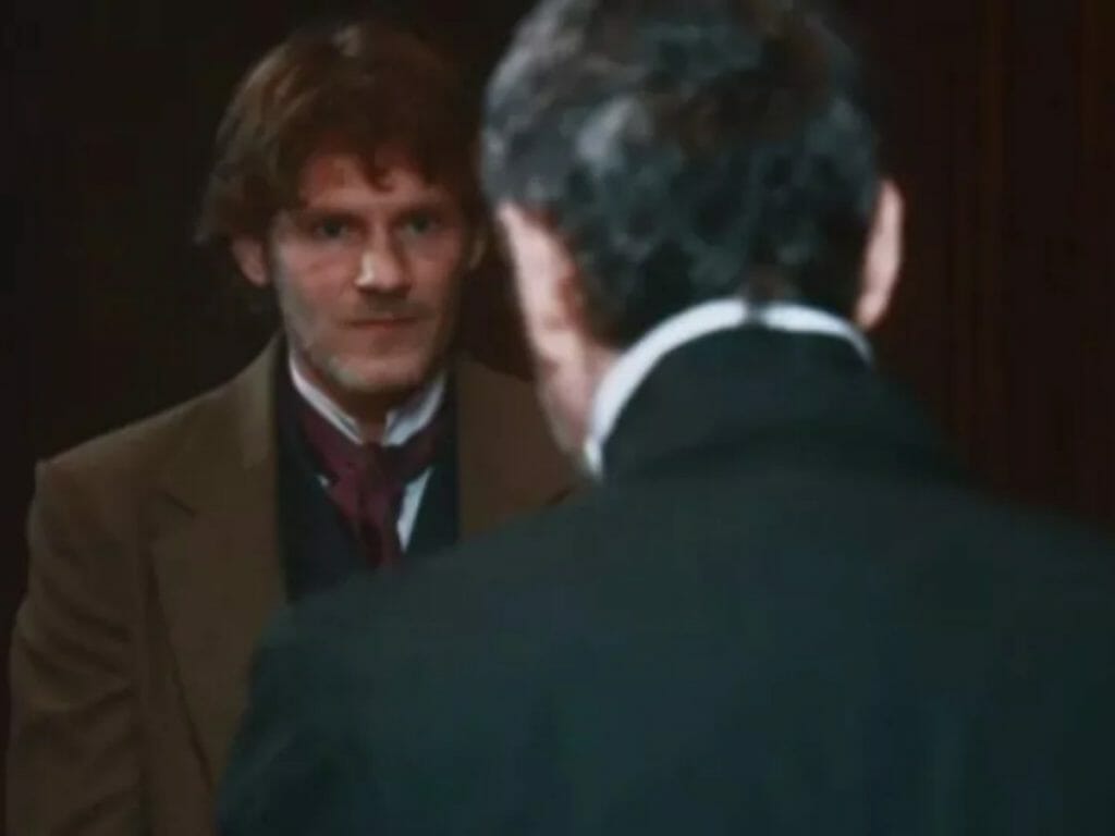 Nino (Raffaele Cassucio) descobre que Tonico (Alexandre Nero) matou Joel em Nos Tempos do Imperador (Reprodu&ccedil;&atilde;o)