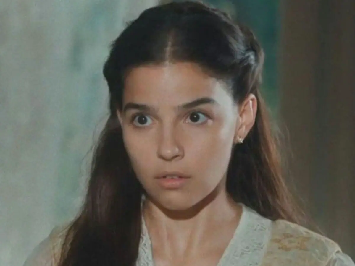 Pilar (Gabriela Medvedovski) em Nos Tempos do Imperador