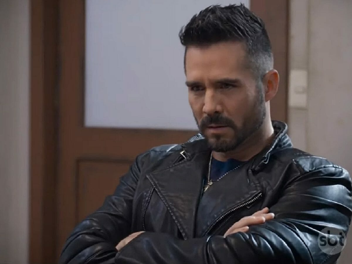 Pedro (José Ron) em Te Dou a Vida