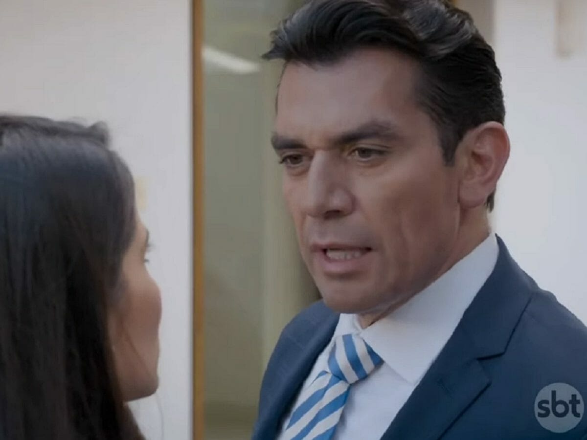 Ernesto (Jorge Salinas) em Te Dou a Vida