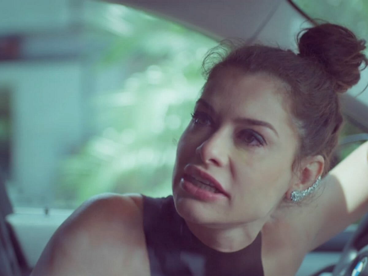 Bárbara (Alinne Moraes) em Um Lugar ao Sol
