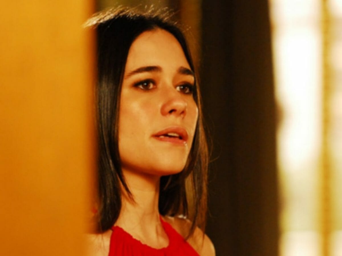 Taís (Alessandra Negrini) em Paraíso Tropical (Reprodução)