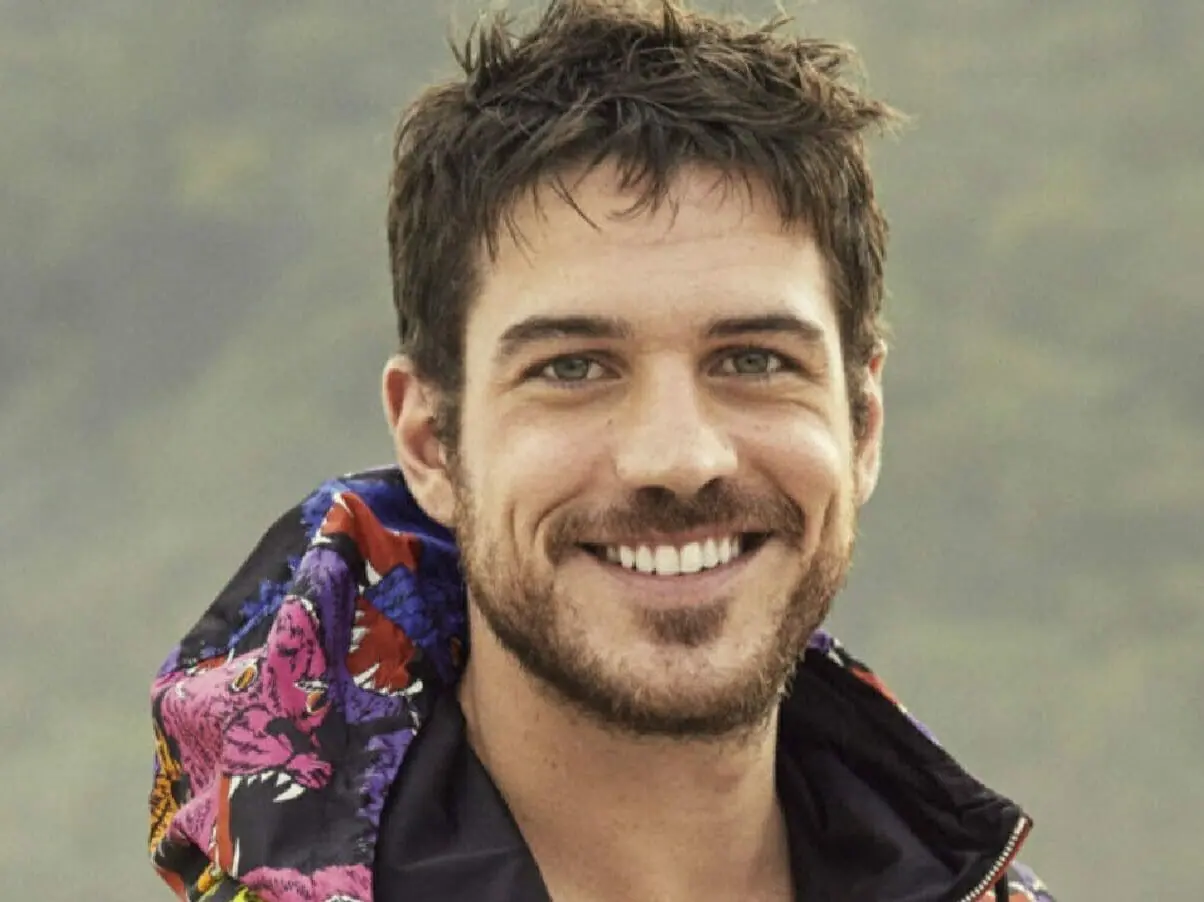O ator Marco Pigossi (Reprodução)