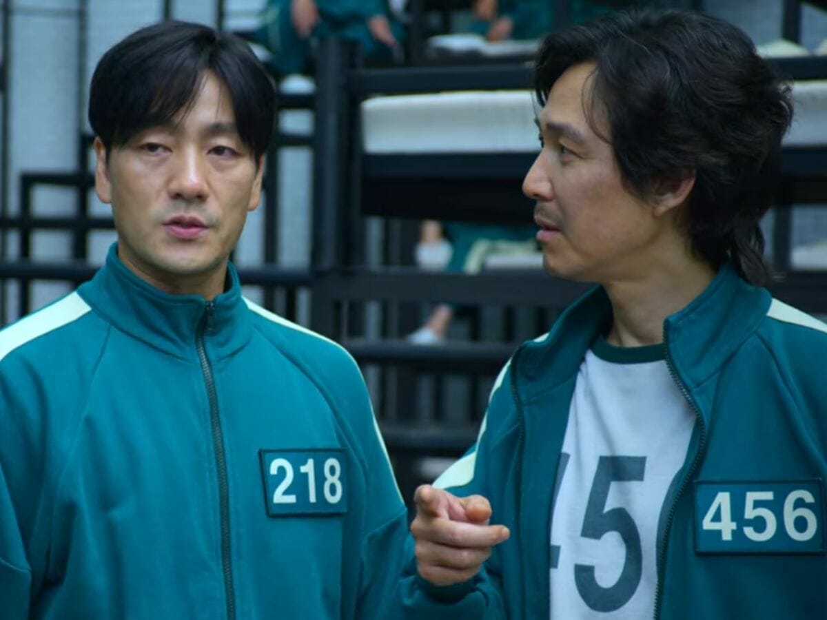 Park Hae-soo (à esq.) e Lee Jung-jae em Round 6