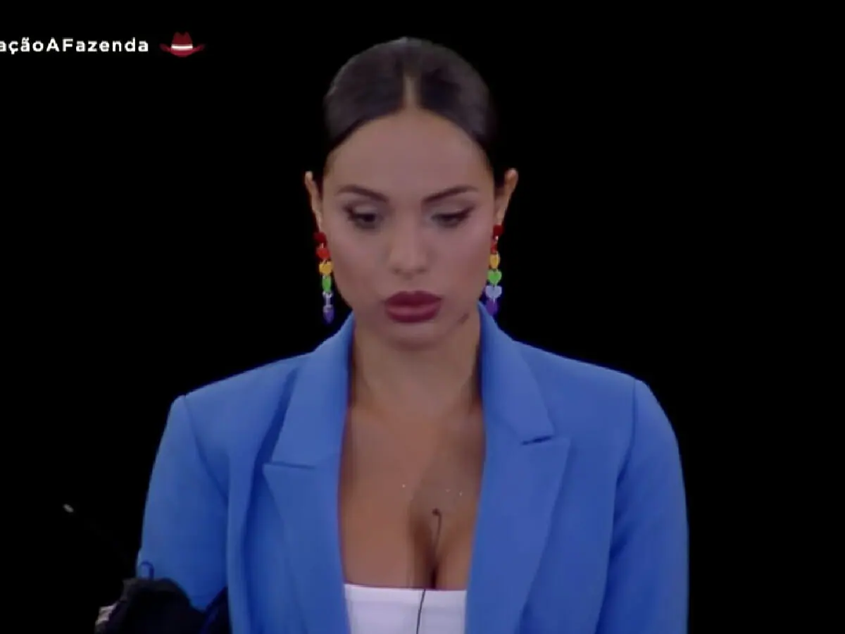 Aline Mineiro em A Fazenda 13 (Reprodução/PlayPlus)