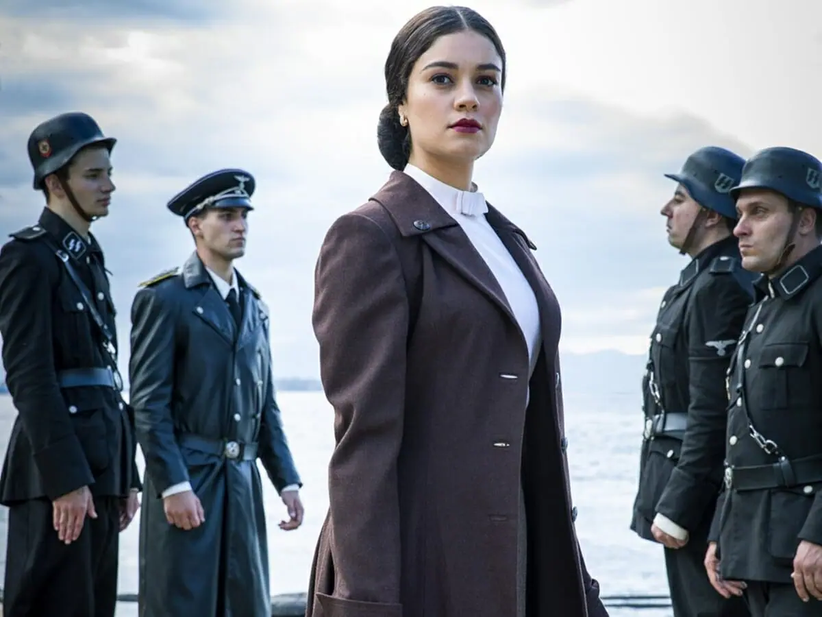 Aracy de Carvalho (Sophie Charlotte) de Passaporte Para Felicidade