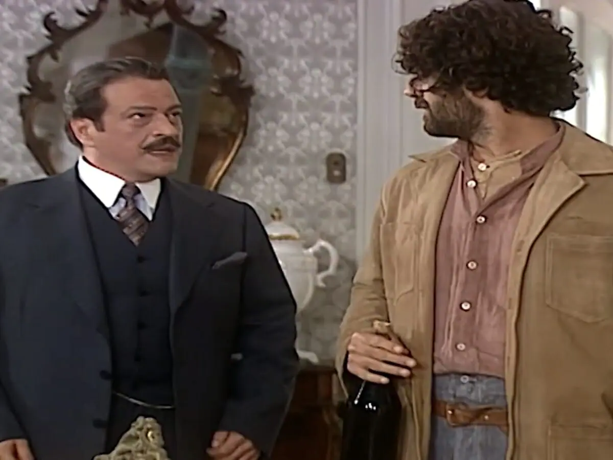Batista (Luís Melo) e Petruchio (Eduardo Moscovis) de O Cravo e a Rosa