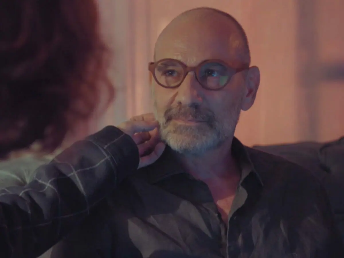 Breno (Marco Ricca) em Um Lugar ao Sol (Reprodução/Globo)