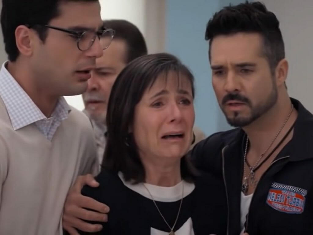 Ester (Nuria Bages) fica inconsolável com morte do marido em Te Dou a Vida (Reprodução)