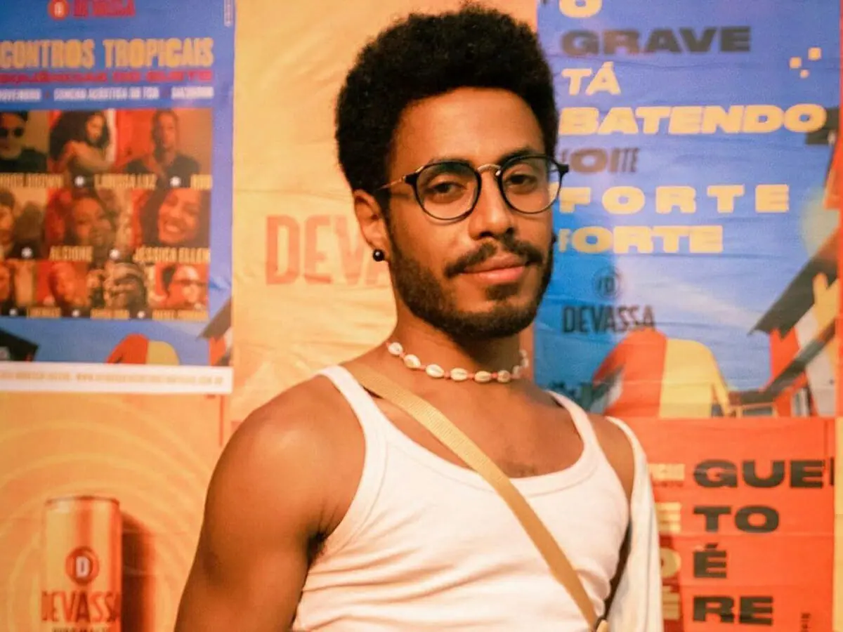 Ícaro Silva