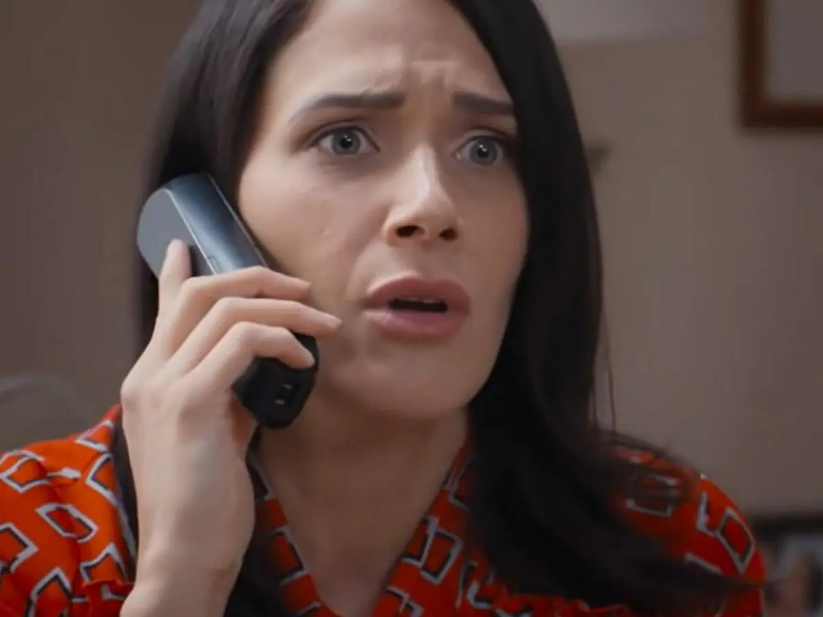 Irene (Camila Selser) em Te Dou a Vida (Reprodução)