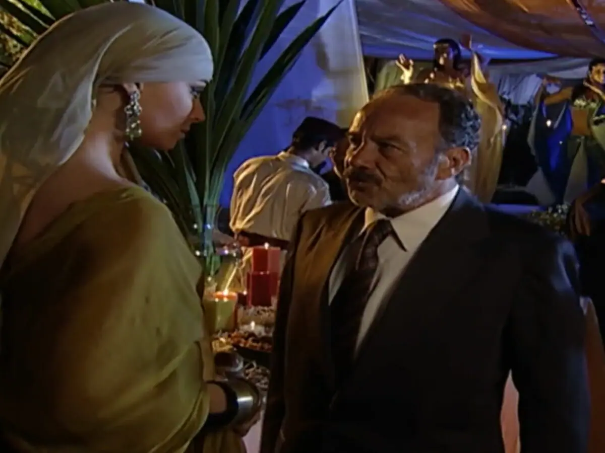 Jade (Giovanna Antonelli) e Ali (Stênio Garcia) em O Clone