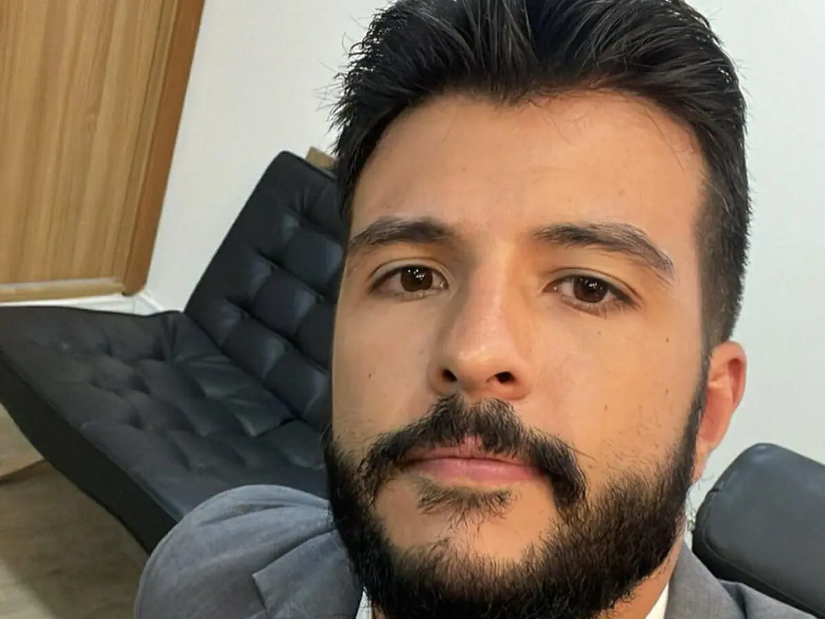 Jornalista Matheus Ribeiro
