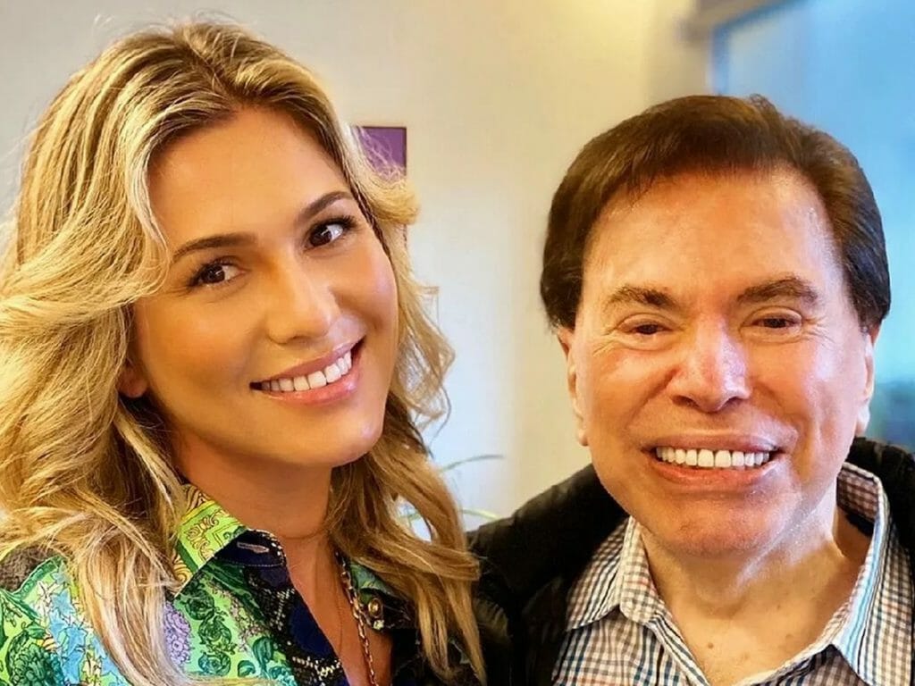 Lívia Andrade e Silvio Santos