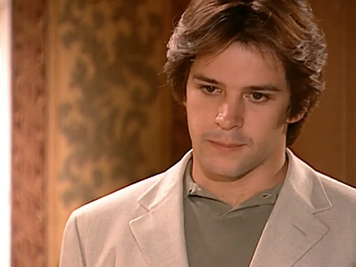 Lucas (Murilo Benício) em O Clone